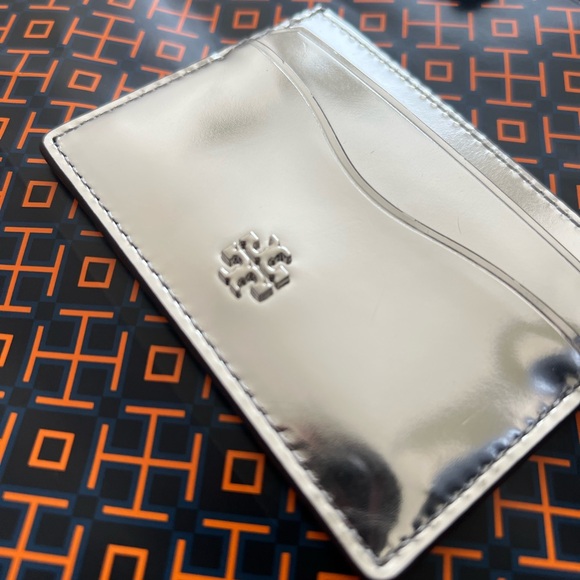 NWT Tory Burch Emerson card case - Picture 5 of 5